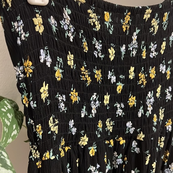 Mini Dress - Picture 4 of 7